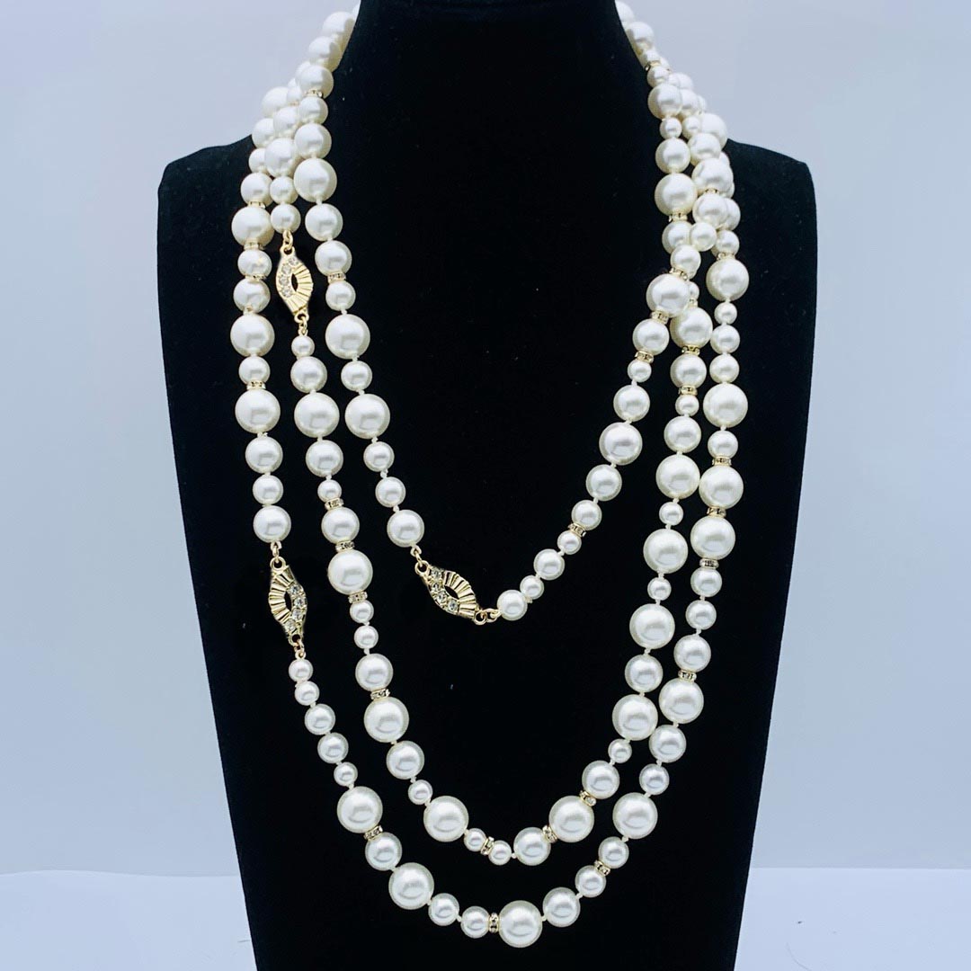 Designer necklace Pearl necklace Sweater chain High quality Designer jewelry Ladies wedding party need to see pictures please come into the store for consultation