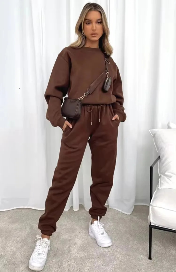High quality women clothing wholesalers crew neck sweatshirt womens tracksuits 2 piece set 241008