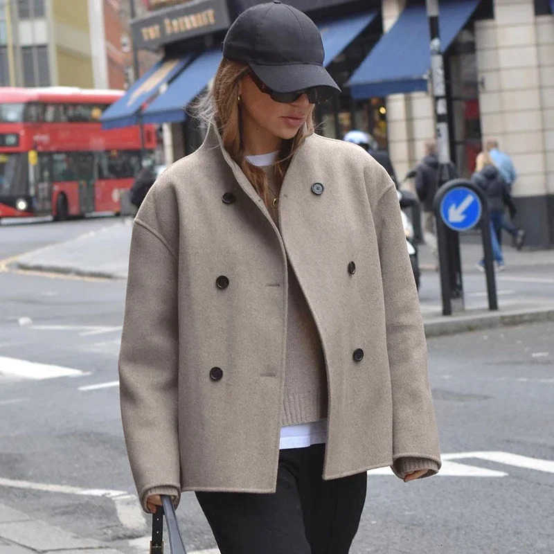 Retro Woolen Coats Double Breasted Stand Collar Short Jacket Office Lady Autumn Winter 2024 Loose Casual Outerwear 240930