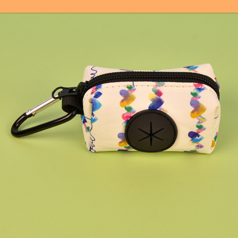 Cute Design Pet Poop Bag Holder Dispenser Without Poop Bag And Leashes Can Attached With Any Dog Leashes