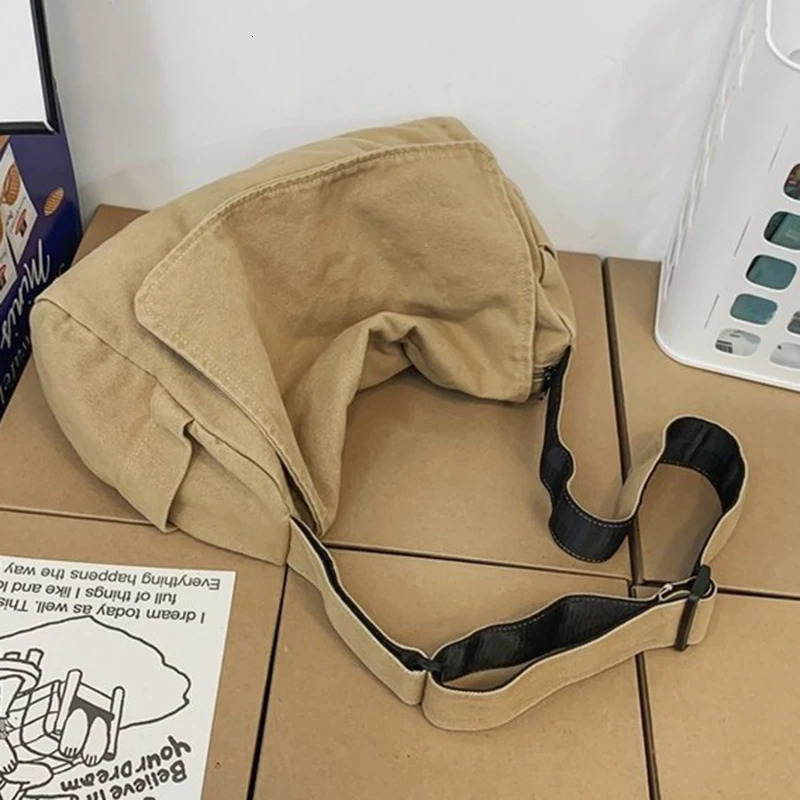 Messenger Bag Japanese Handbag School Korean Single Shoulder Student Hong Kong Style Retro Large Capacity Postman 241008