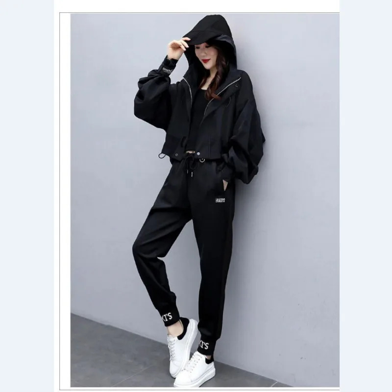 Womens track and field outfit Korean elegant hoodie zipper jacket sports pants twopiece set springsummer matching 241007
