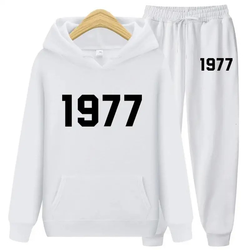 1977 Hoodie TwoPiece Sets Set Men and Women Fashion High Street Loose Fleece Autumn Winter Warm HoodiesPants 241010