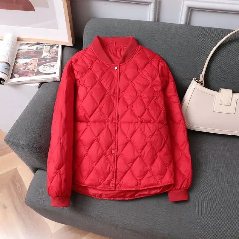 2024 Fashion Ultra Light Down Cotton Outwear Women Short Quilted Jacket Autumn Single Breasted CottonPadded 240930