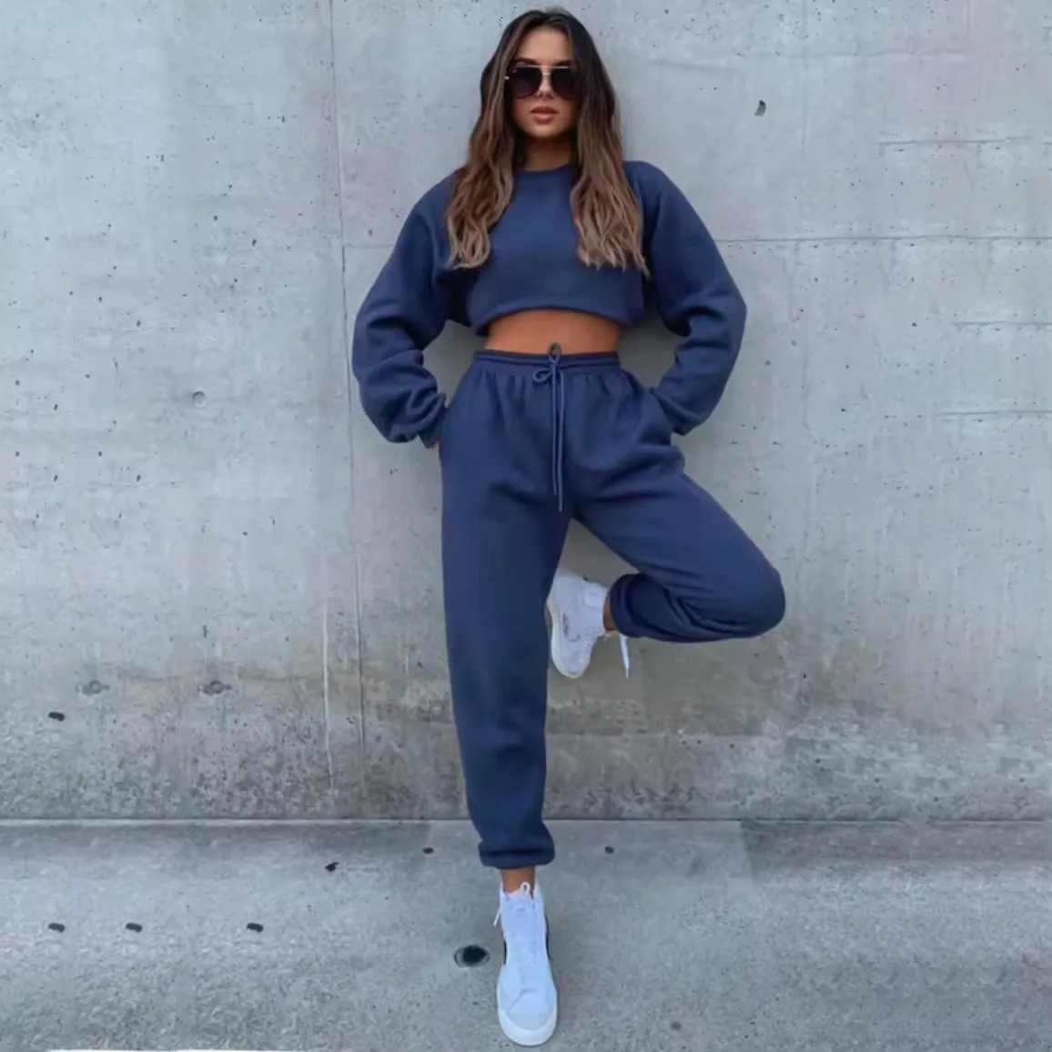 High quality women clothing wholesalers crew neck sweatshirt womens tracksuits 2 piece set 241008