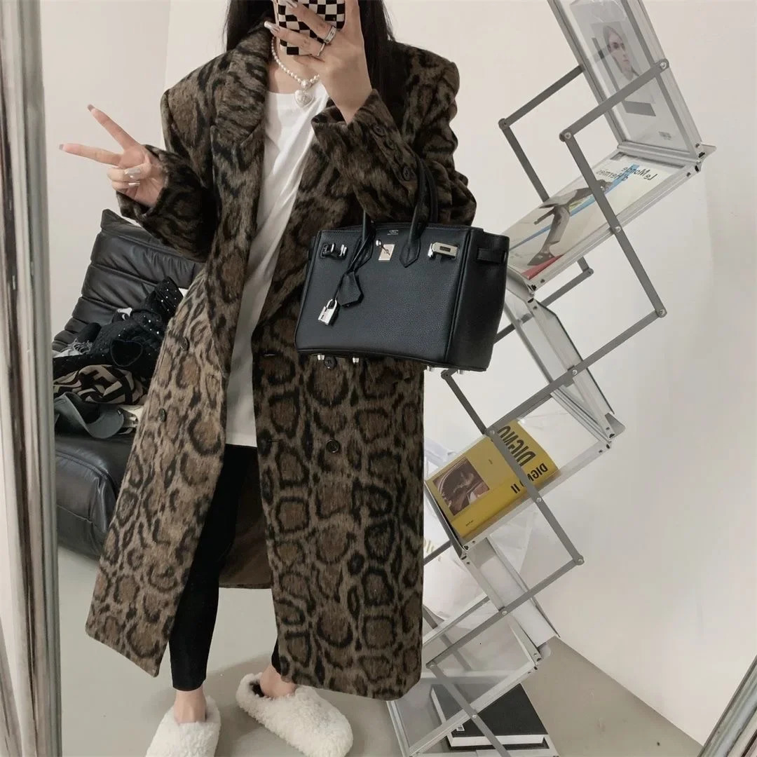 Double layer leopard print womens wool coat winter loose silhouette mid length wool coat trend 241007