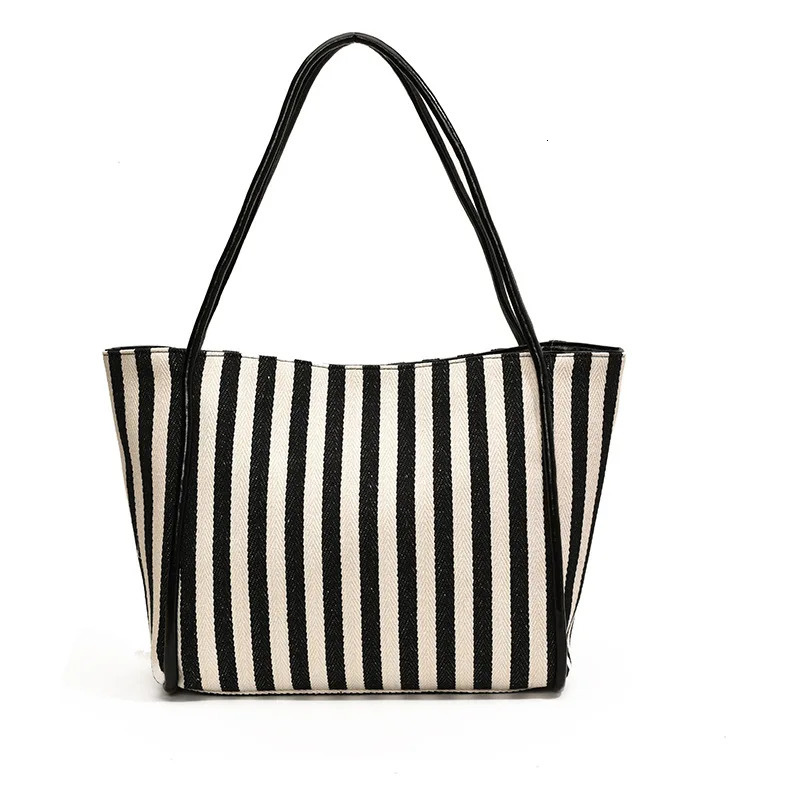 Autumn Class Female Students Canvas Handbag Korean Edition Ins Large Capacity Shoulder Bag 241008