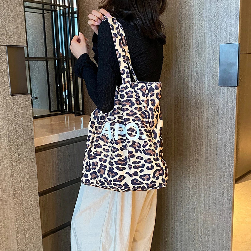 Sexy Leopard Korean Fashion Shopping Bag Womens Handbag Large Capacity Handbag 241008