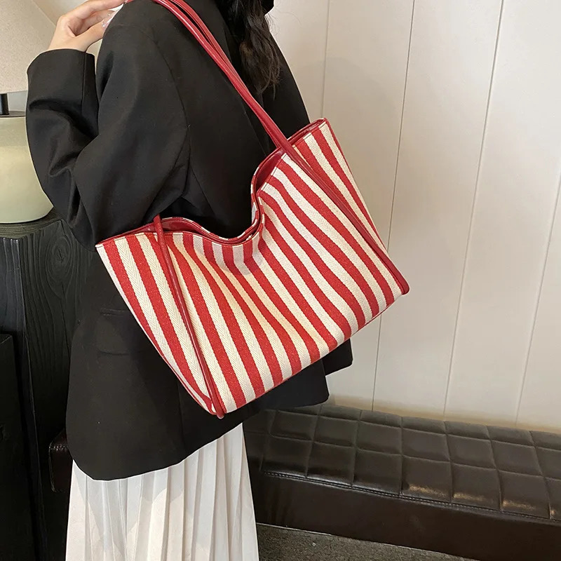 Autumn Class Female Students Canvas Handbag Korean Edition Ins Large Capacity Shoulder Bag 241008