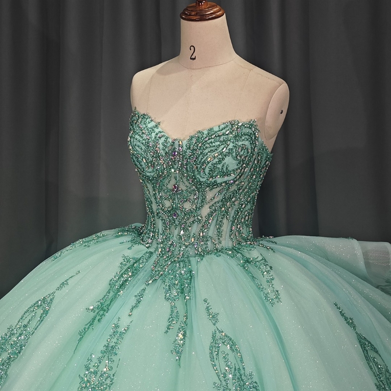 Mint Green Sweetheart Ruffles Train Ball Gown Quinceanera Dresses Sweet 16 Princess Sequin Applique Lace Beads Tull Vestidos 15 De Xv Anos