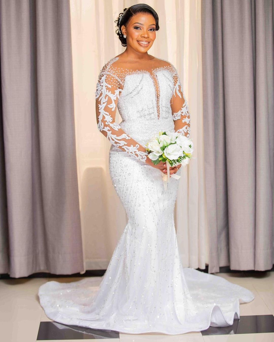 2024 Arabic Aso Ebi Plus Size Off White Mermaid Wedding Dresses Lace Beaded Full Sleeves Vintage Luxurious Bridal Gowns Dress Wd05