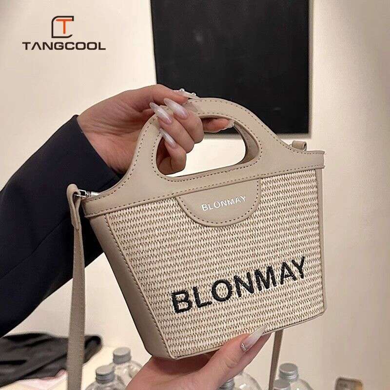Tang Cool's niche design casual women's new lightweight crossbody bag, fashionable grass woven handbag, shoulder bag