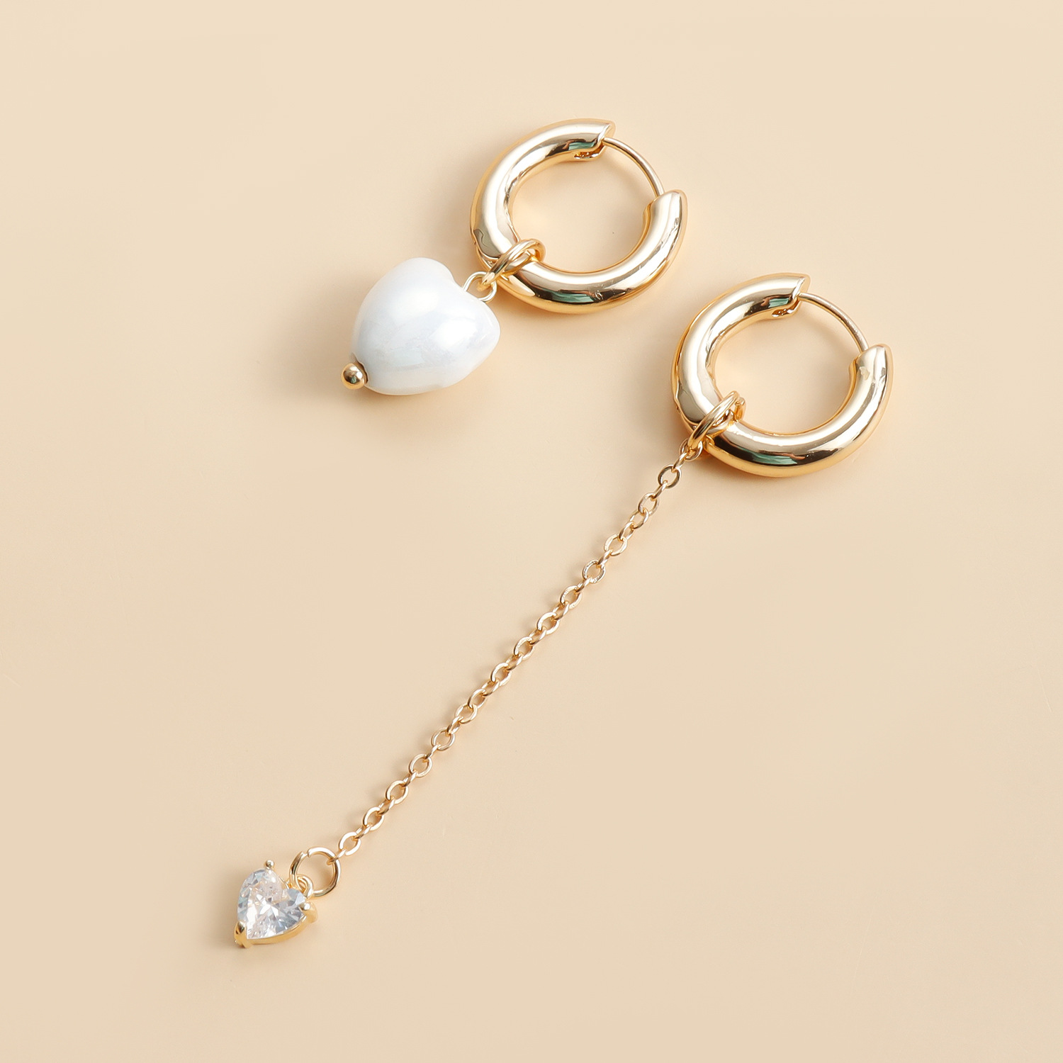 Elegant Tassel Heart Earrings with Dangle Pendant - Luxury Small-Scale Design Accessories Dangle Hoop Earrings For Women 2025 New In Y2K Jewelry Party