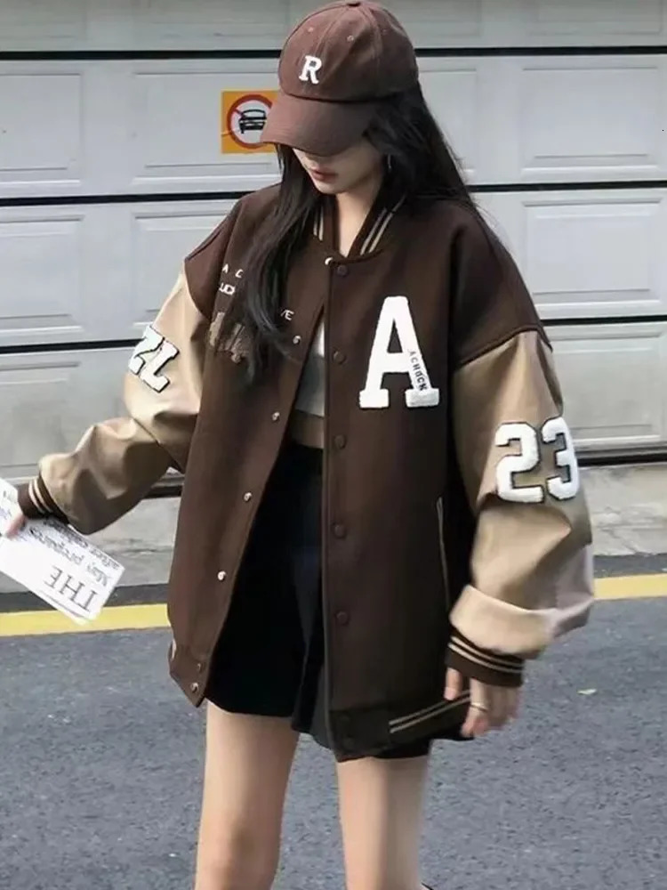 Fleece Baseball Jackets Women Autumn Vintage Bomber Coats Female Y2K Letter Printed Jacket Ladies Preppy Style Outerwear 241011