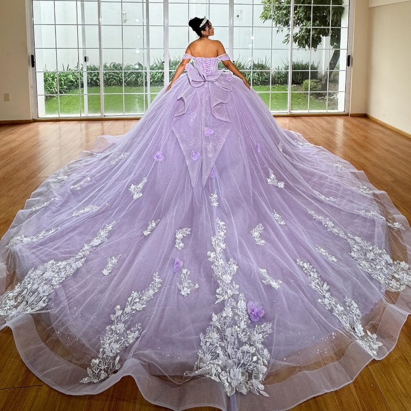 Lavender Shiny Quinceanera Dresses Ball Gown Off Shoulder Ral Applique Beads Tull Corset Sweet 16 Dress Vestido De 15 Anos