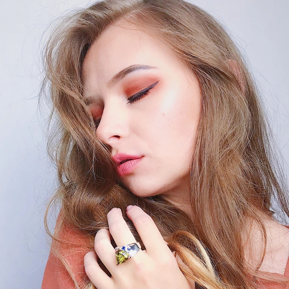 DreamCarnival 1989 Beautiful Card Wedding Ring Recommended by Top Female Unique Iconic Zirconia Fashion Jewelry WA11721 241007