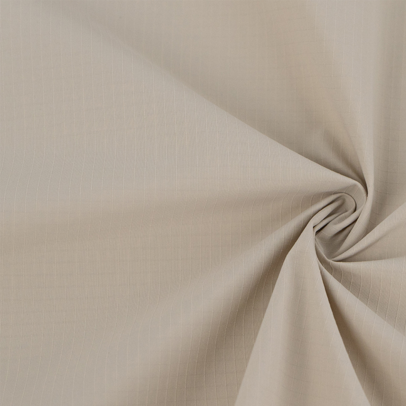 Durable Heat-Protecting Cloth Made from Aramid and Viscose Fusion