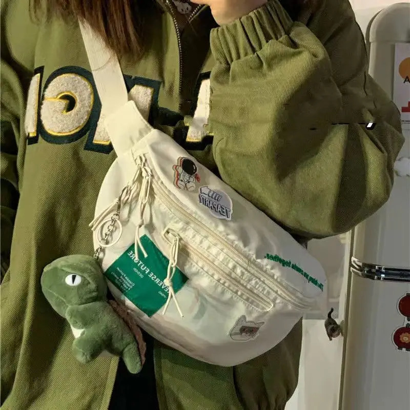 Womens Japanese Harajuku Ins Street Chest Bag Womens Korean Retro Trend Versatile Waist Bag Student Messenger Bag 241008