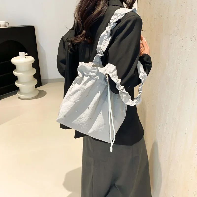 Small transparent literary canvas bag for womens summer trend Korean pleated handbag paradigm large capacity bag 241008