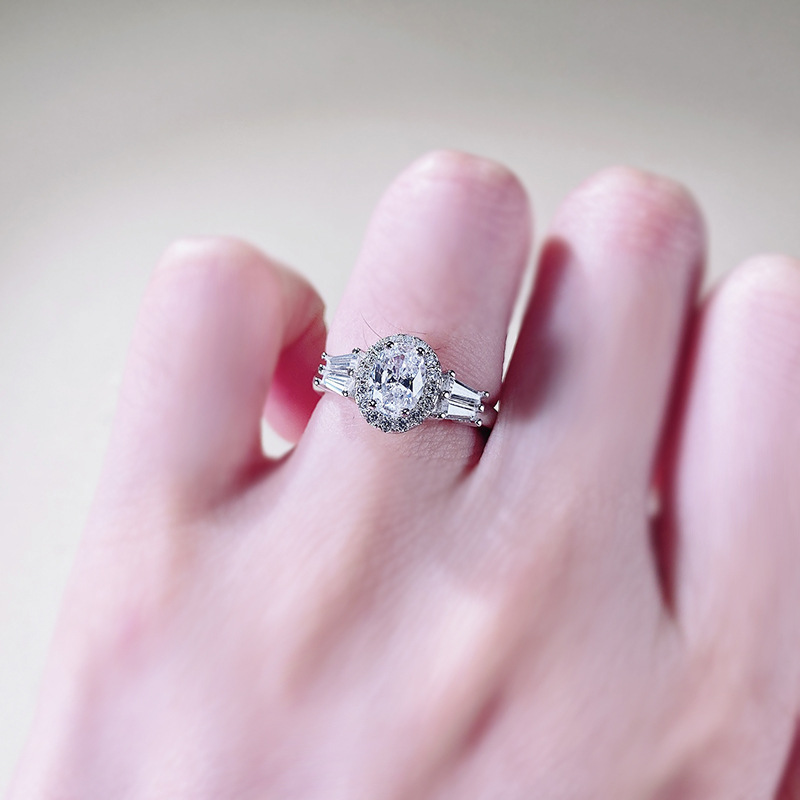 Moissanite Dia Ring: Stunning 1CT 57MM Oval Cut Real 100% Sterg Sier Wedding Band