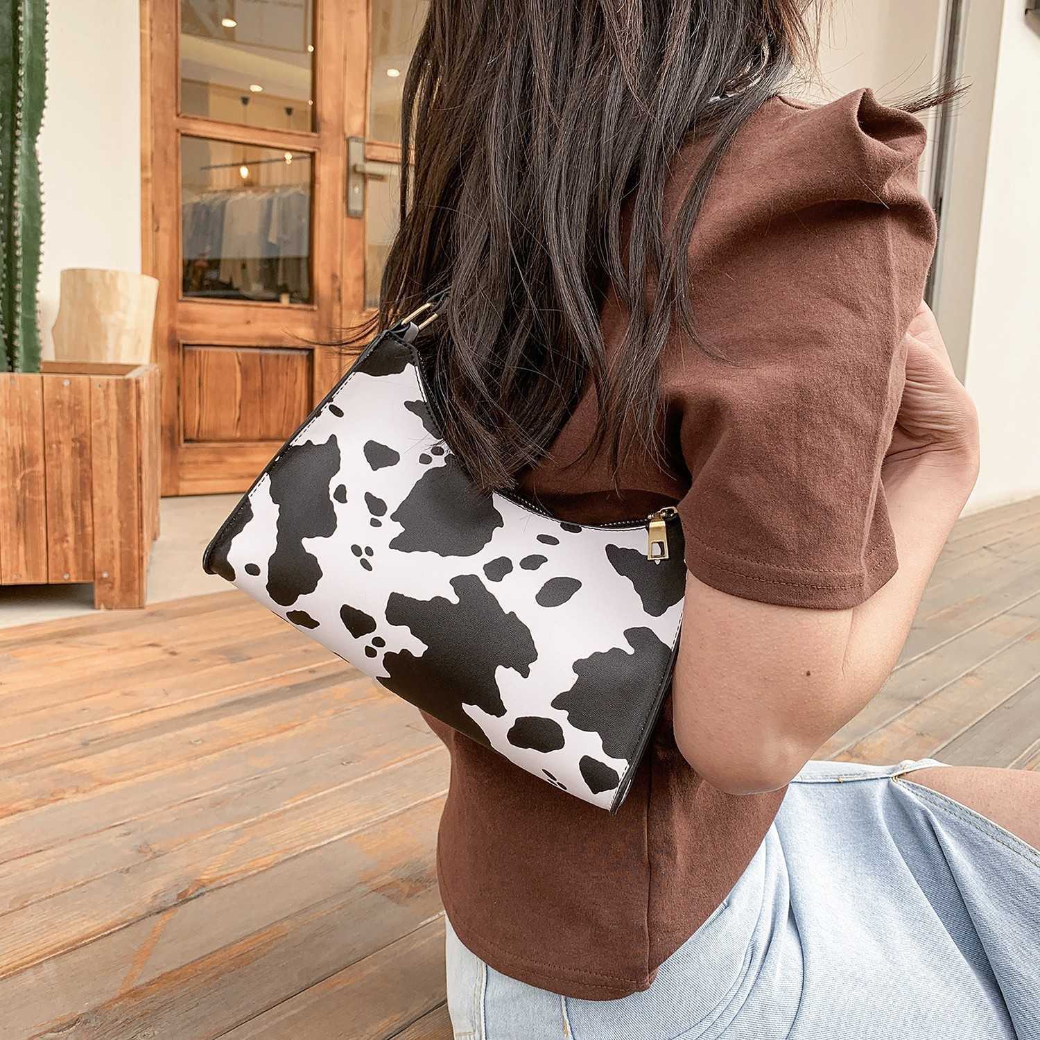 CMM New Trendy Fashion Womens Bag Atmospheric Shoulder Bag Cow Pattern Underarm Bag Western Leopard Pattern Handbag