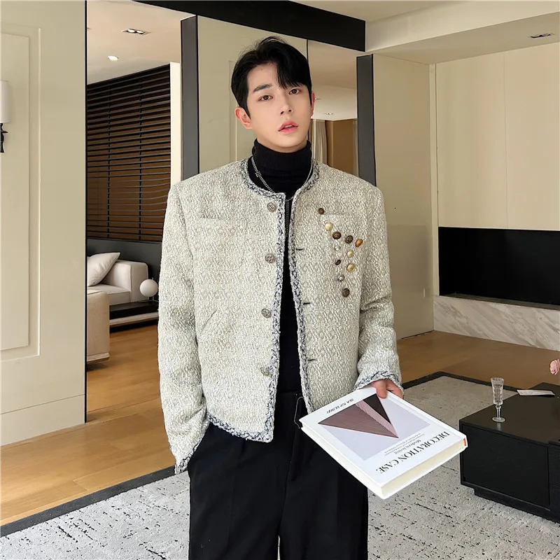 NOYMEI Trendy Korean Style Button Decorative Small Fragrance Jacket AutumnWinter 2024 Collarless Chic Coat Men WA3126 241011