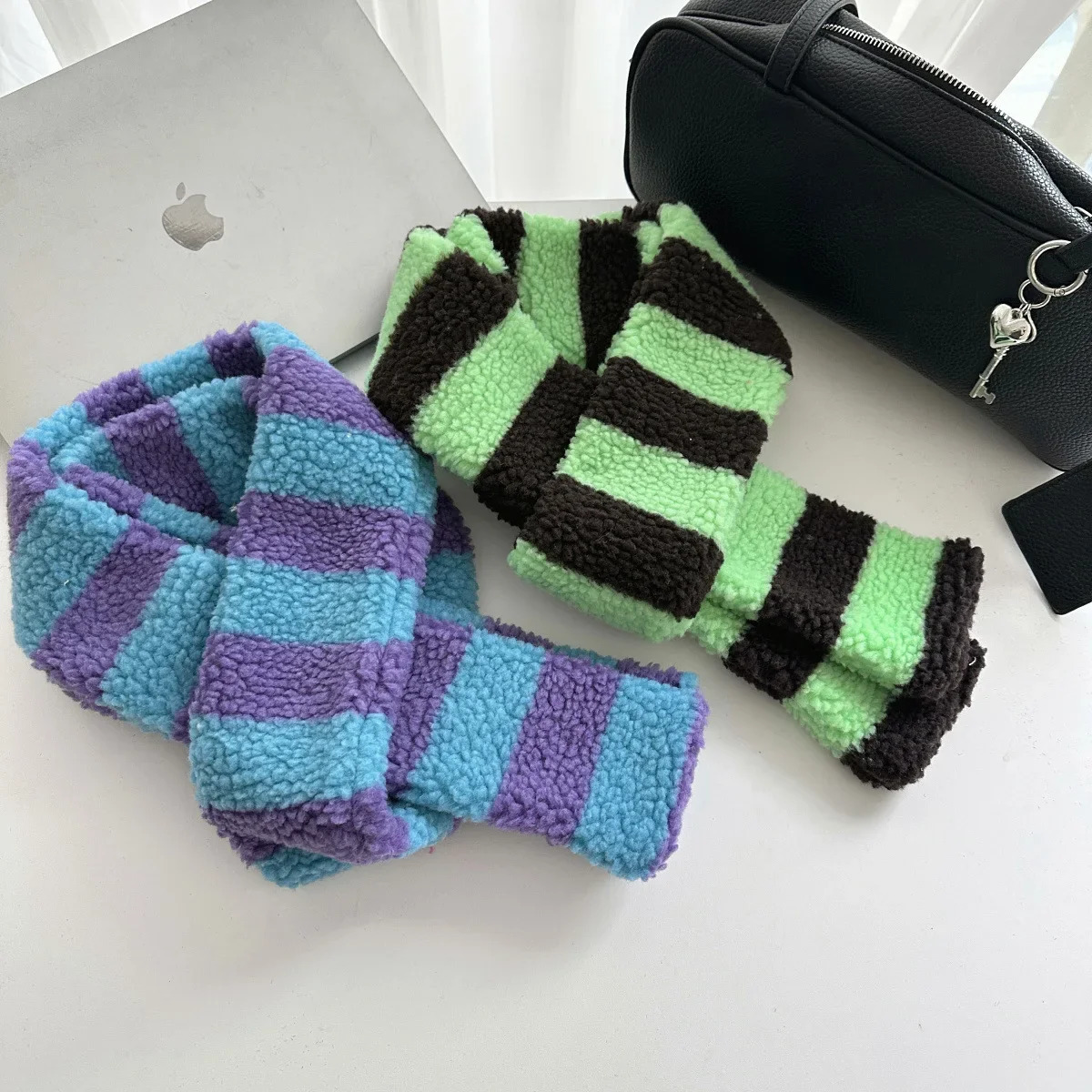 Y2K colored cashmere striped scarf for women cute winter plush warm necklace Japanese childrens scarf couple thick packaging 241007