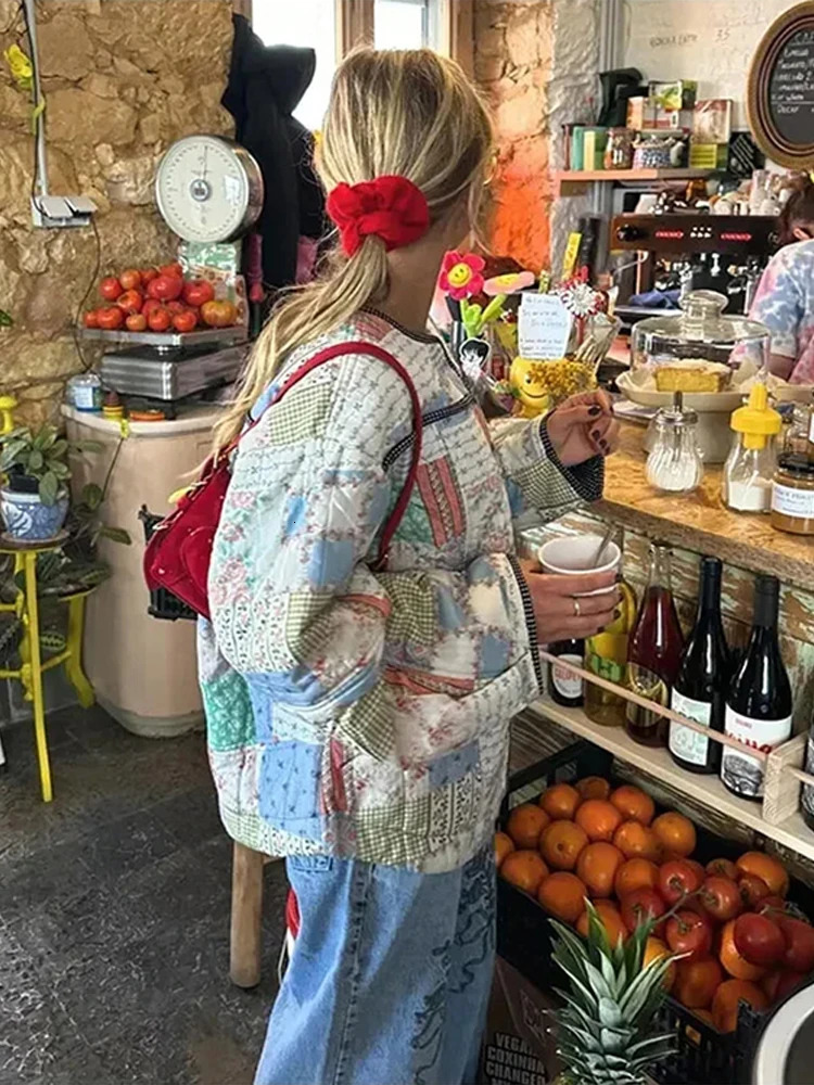 Womens Winter Jacket Printed Patch Work Warm Cotton Jacket Womens Pocket Single Piece Jacket Autumn Womens Street Clothing 241007