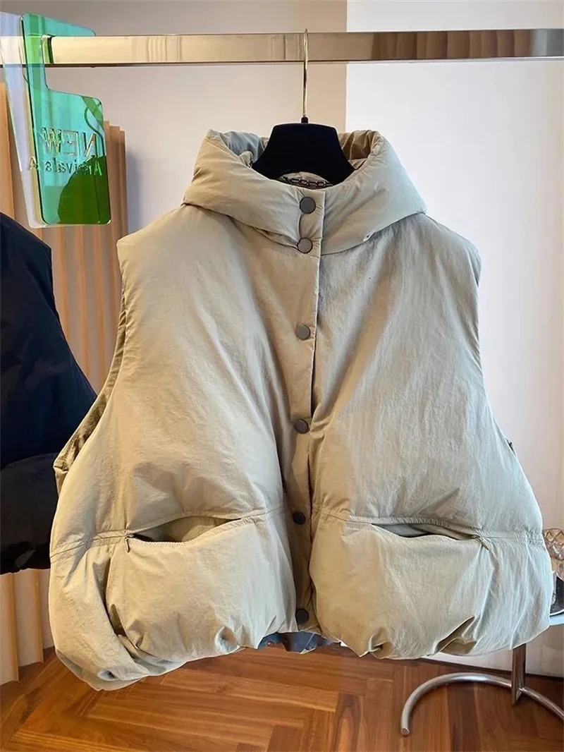 2024 Korean Vest Puffer Jacket Women Winter Warm Waistcoats Ladies Stand Collar Fashion Down Coat Female Loose Oversize Outw 241008