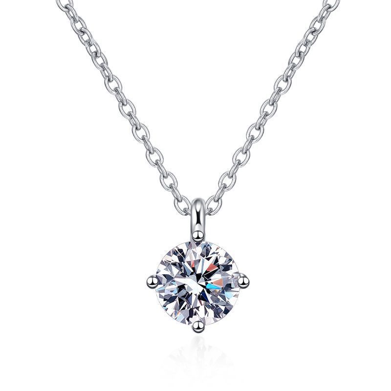 2024 Ins Top Sell Three Stone Pendant Simple Fashion Jewelry Real 925 Sterling Silver Round Cut White Lab Moissanite Diamond Party Women Wedding Clavi
