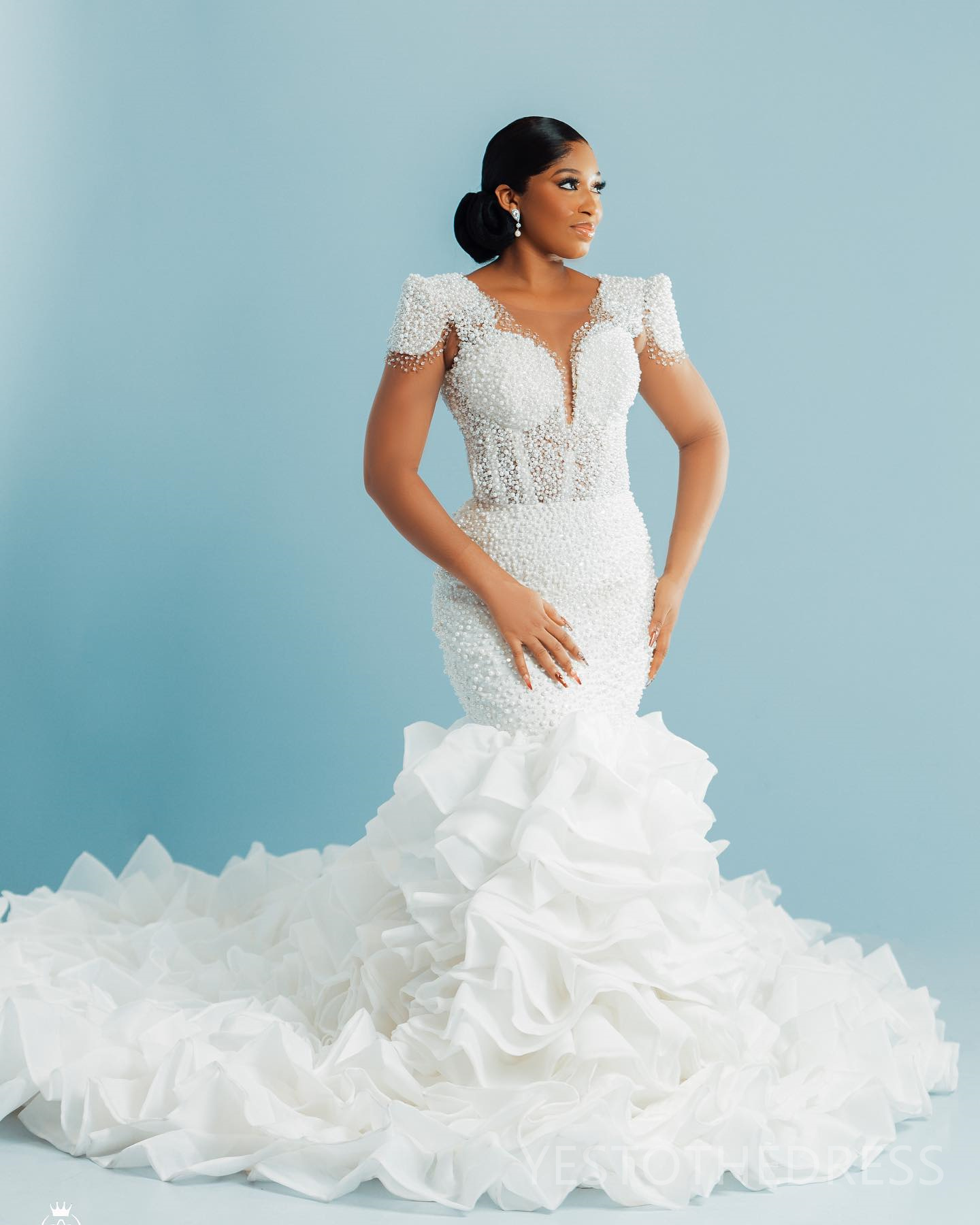 2024 Luxurious Plus Size Wedding Dress Bridal Gowns For Bride Sheer Neck Illusion Mermaid Long Sleeves Beaded Pearls Ruffles Pleated Wedding Gowns for