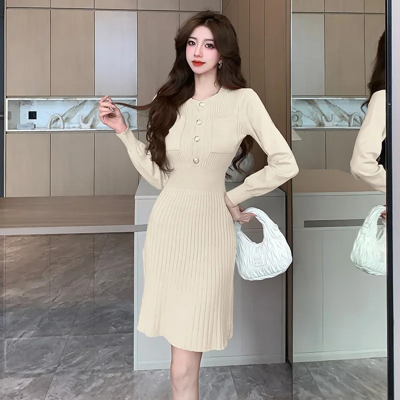 Elegant French style tweed dress autumn/winter Socialite long sleeved knitted waist suitable for women to lose weight fold and ski 241011