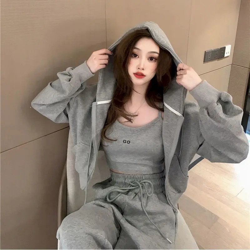 Womens casual sportswear spring/summer Korean loose cardigan wool hoodie leggings sports pants and suspension three piece set 241011