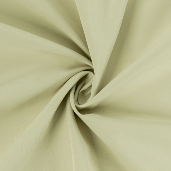 High-Tech Thermal Clothing Ultra-Dense Fabrics Combining Wind Resistance and Water Repellency