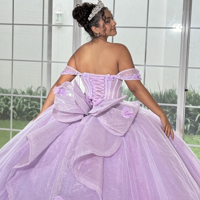 Lavender Shiny Quinceanera Dresses Ball Gown Off Shoulder Ral Applique Beads Tull Corset Sweet 16 Dress Vestido De 15 Anos