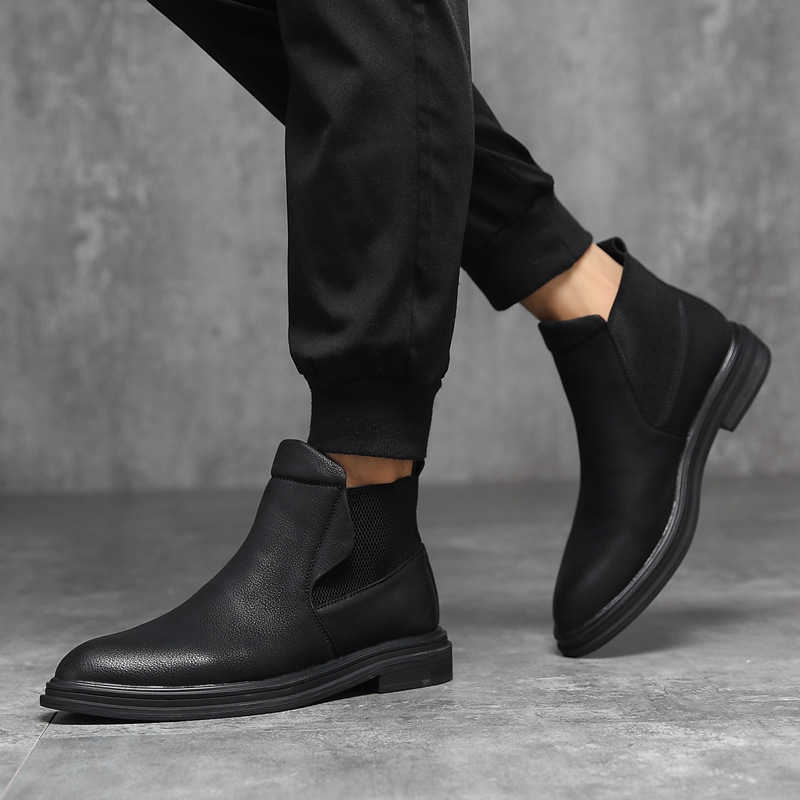 Martin Boot Large Workwear Pointed Leather Shoe Cover Ankle Boots Versatile Mens Boots Short Boots Model Fashion Boots 240927