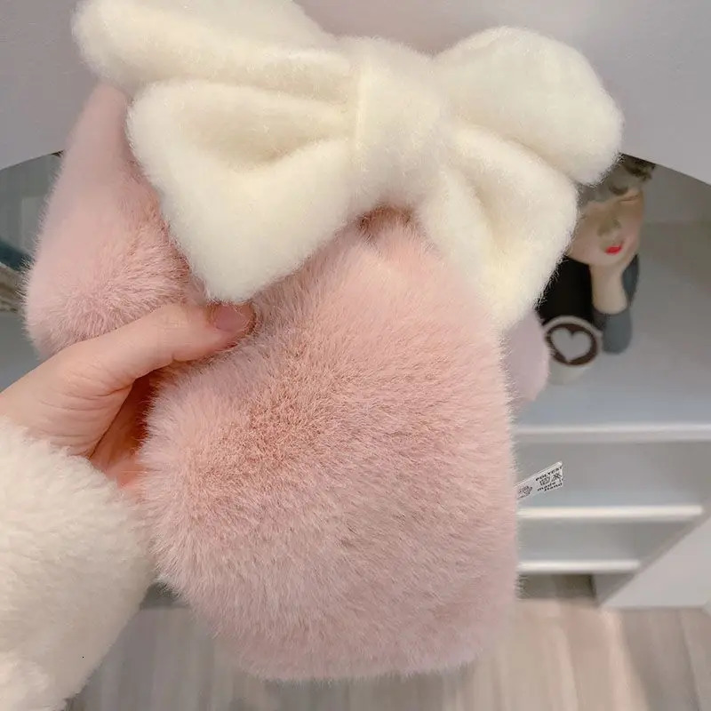 Japanese Sweet Girl Pink Bow Neck Scarf Womens AutumnWinter Faux Fur Cute Fury Scarf Fashion Female Trendy Accessories 241009
