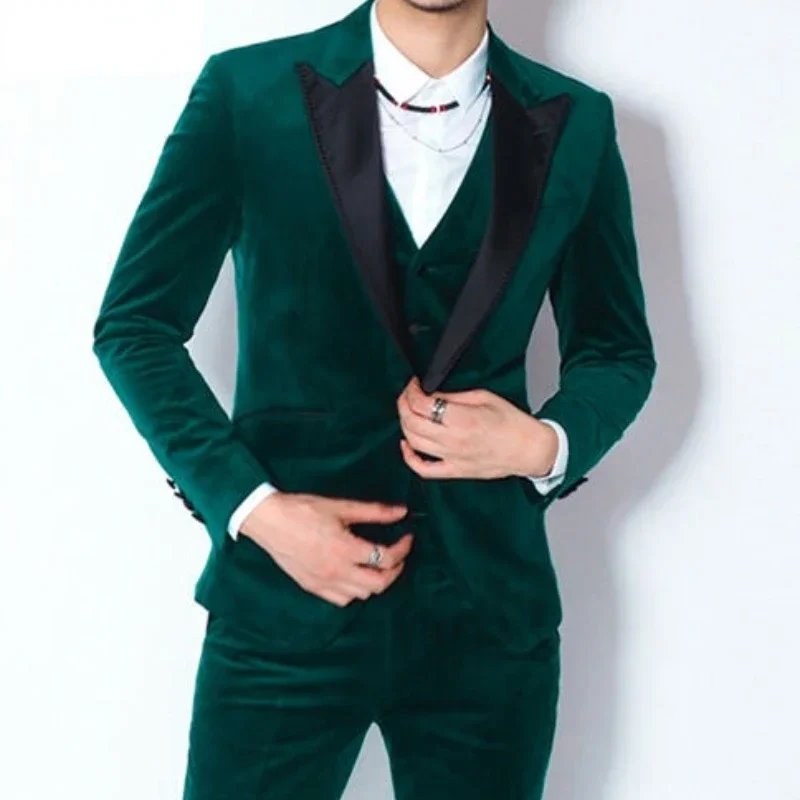 Men's Velvet Suits 3 Pieces Groom Tuxedo For Wedding Prom Party Custom Peaked Lapel Male Smoking Blazer (Jacket+Pants+Vest) 2024