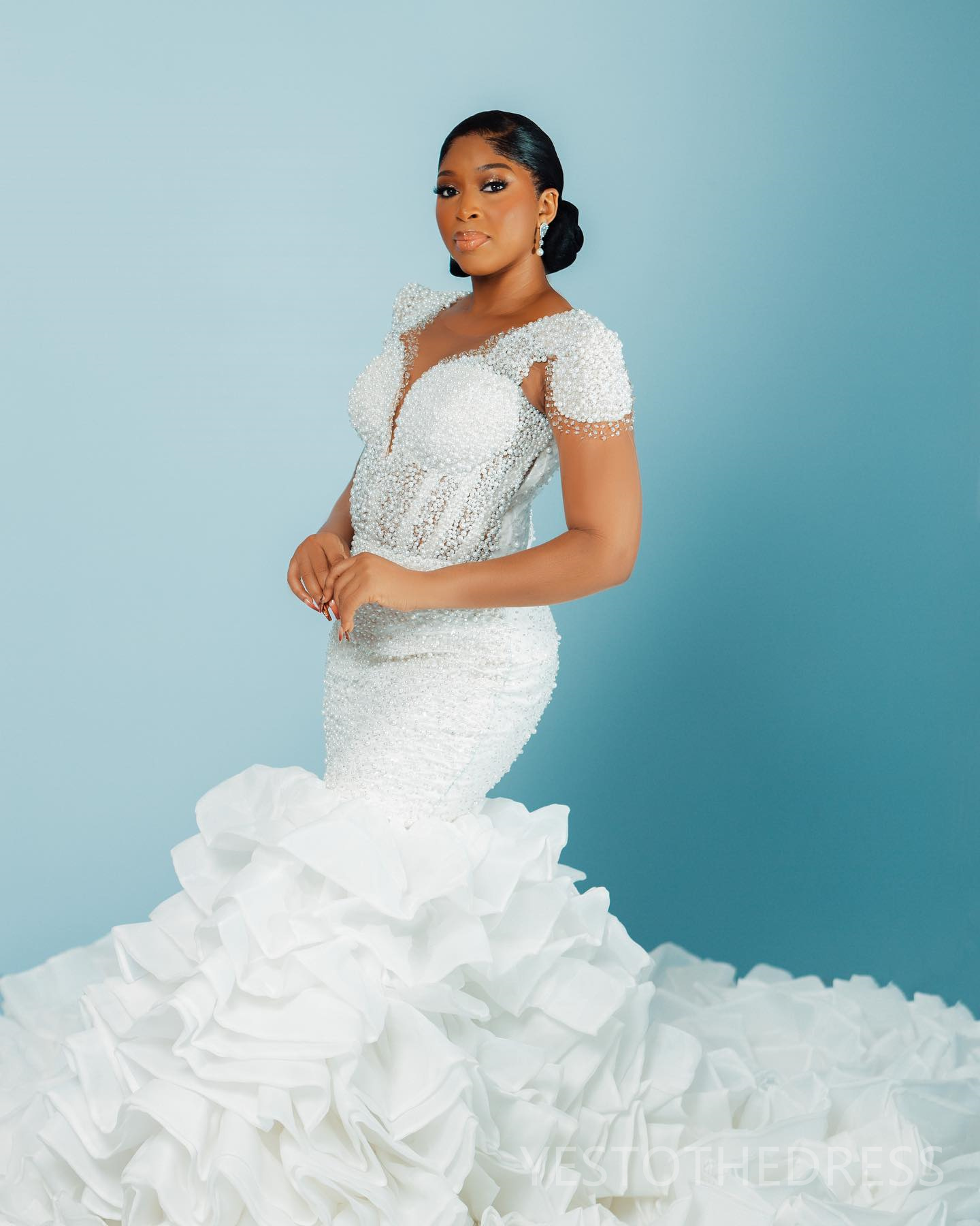 2024 Luxurious Plus Size Wedding Dress Bridal Gowns For Bride Sheer Neck Illusion Mermaid Long Sleeves Beaded Pearls Ruffles Pleated Wedding Gowns for