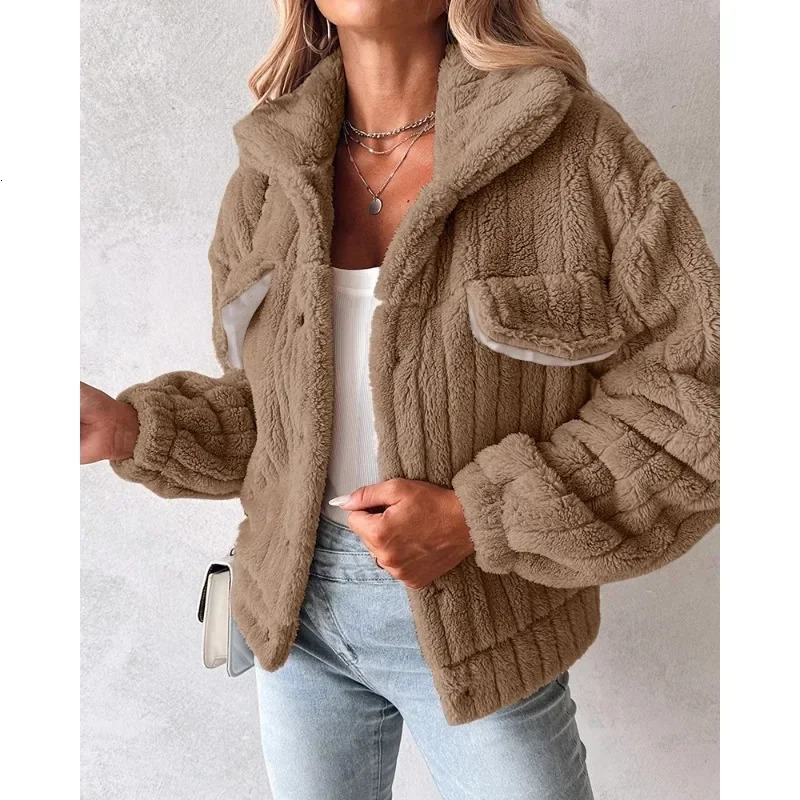 Flip collar button teddy jacket Y2K fashionable clothing elegant womens winter long sleeved loose plush warm thick coat 241010