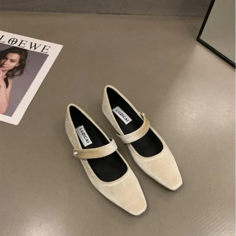 Elegant Pearl Buckle Velour Mary Jane Shoes Woman Concise Veet Ballet Flats Ladies Evening Party Low Heel Pumps In Wine-Red 241031