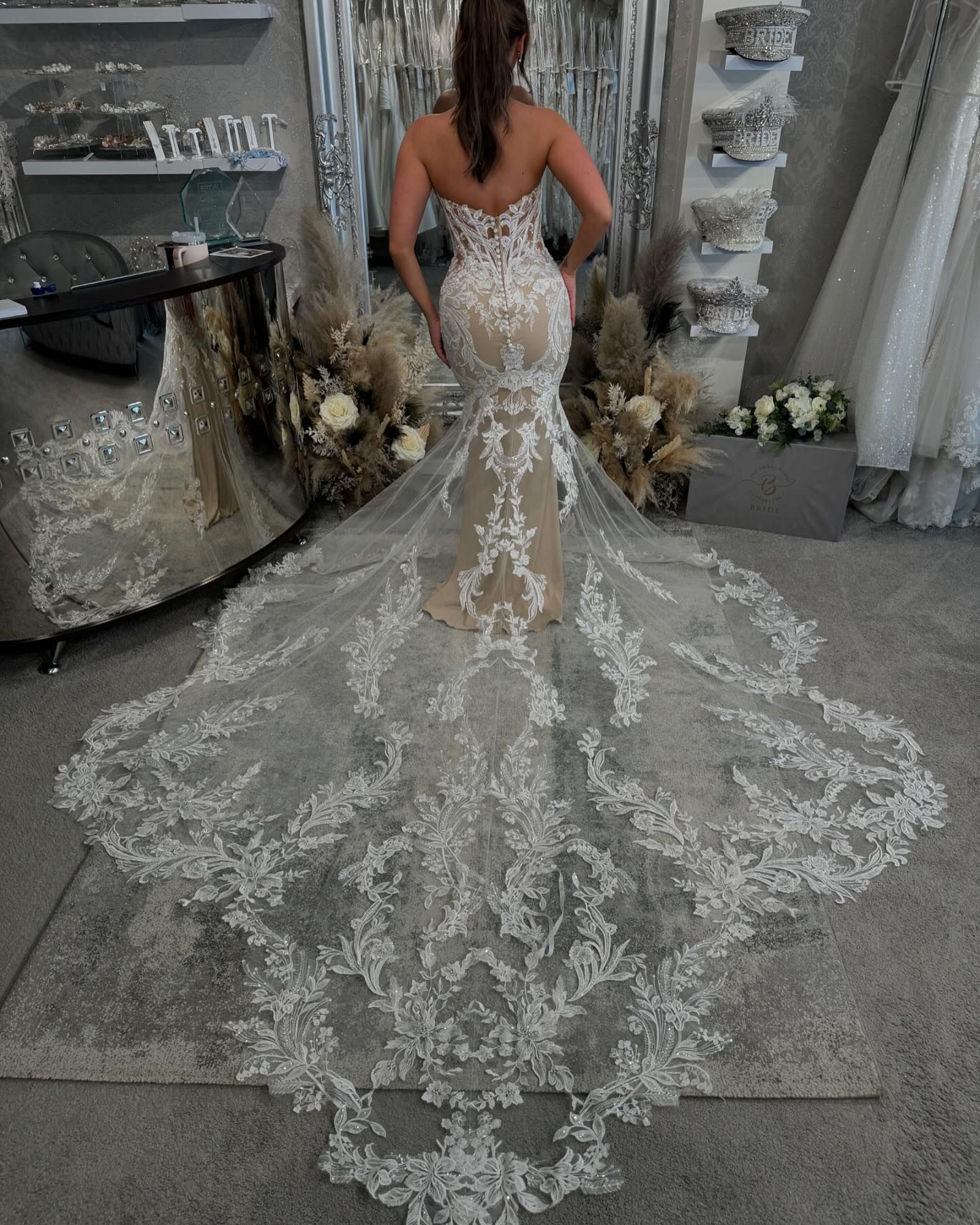 Real picture lace mermaid dresses sweetheart long sleeves wedding dress champagne ing appliqued backless bridal gowns