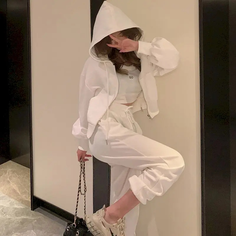 Womens casual sportswear spring/summer Korean loose cardigan wool hoodie leggings sports pants and suspension three piece set 241011