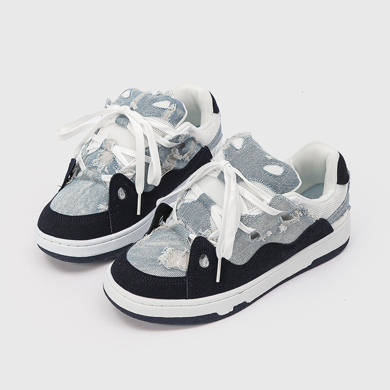 China-Chic Crowd Small White Women Ins Versatile Casual Sports Bread Men's Thick Soled Student Board Shoes High Sense