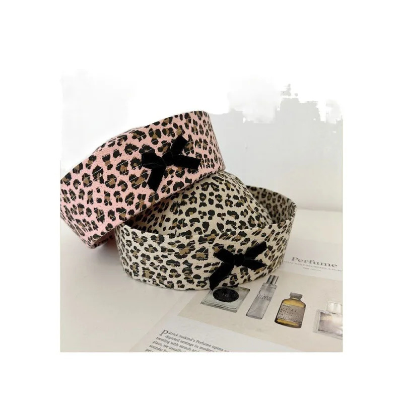 2024 Bow Leopard Print Sailor Hat Women Retro Spicy Girl Flip Brim Beret Sweet And Cute face Revealing Small Hat 241009