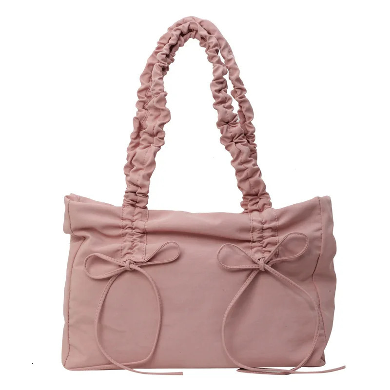 Fashion Box Straw Women Handbags Wicker Woven Shoulder Crossbody Bags Chic Lock Pu Summer Beach Rattan Small Flap 241011
