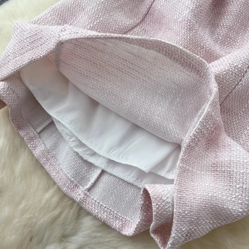 Fashionable sweet pink long sleeved dress for women coarse tweed mesh long sleeved dress autumn polka dot pearl office dress 241011