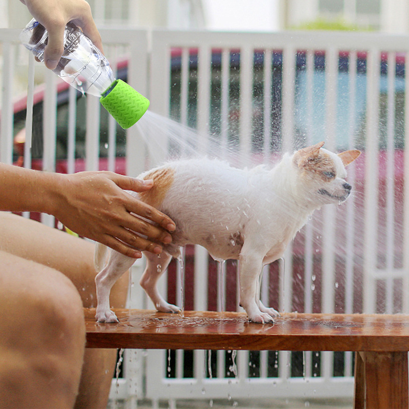 Hot Selling Gardening Supplies Silicone Outdoor Showerhead For Cat And Dog Cleaning And Bathing Portable For Pet Products Clean