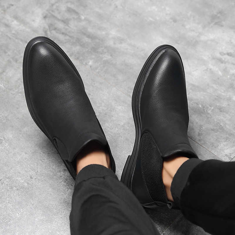 Martin Boot Large Workwear Pointed Leather Shoe Cover Ankle Boots Versatile Mens Boots Short Boots Model Fashion Boots 240927