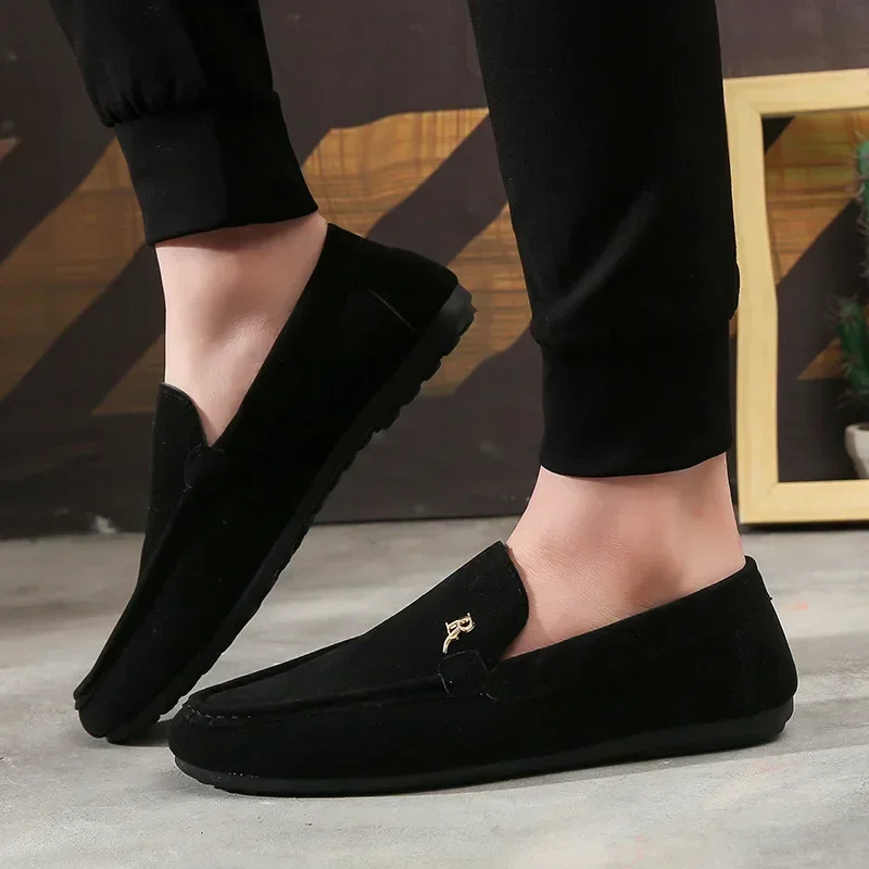 2023 Shoes for Men Soft Comfortable Black Mens Loafers Brand Fashion Slip-On Flats Sneakers Moccasin Driving Casual